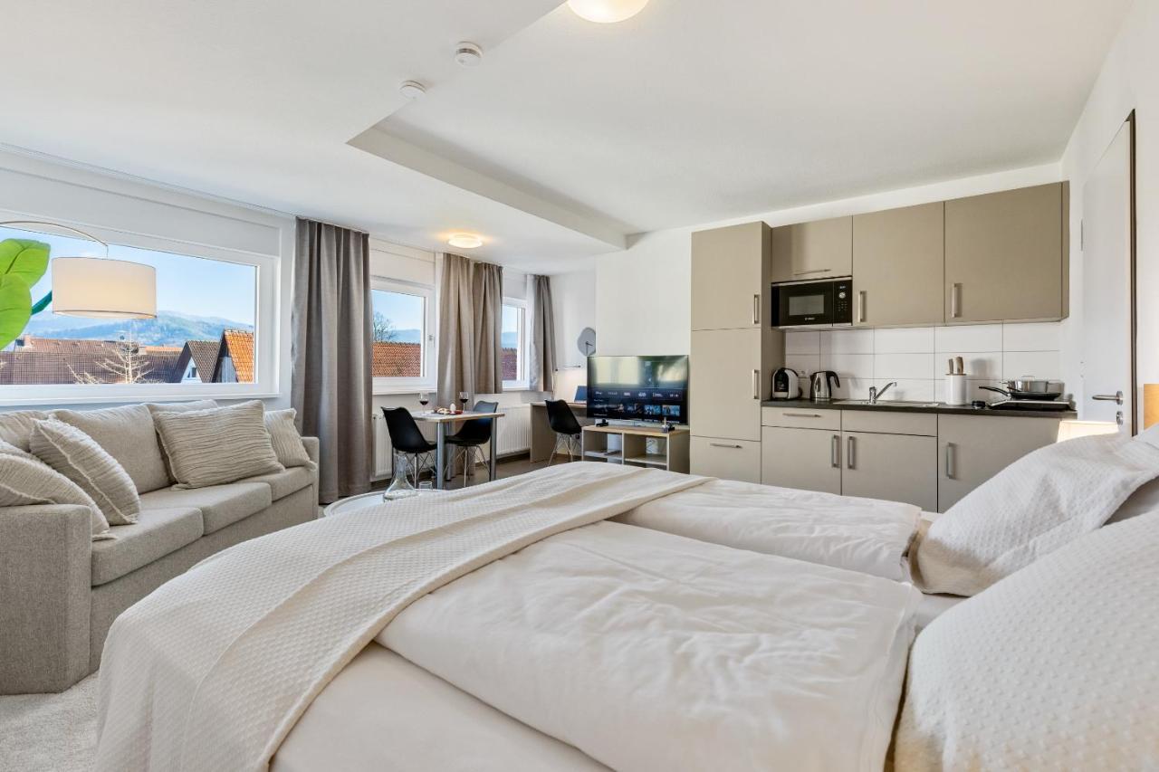Empire Living: Denzlingen Marktplatz ภายนอก รูปภาพ