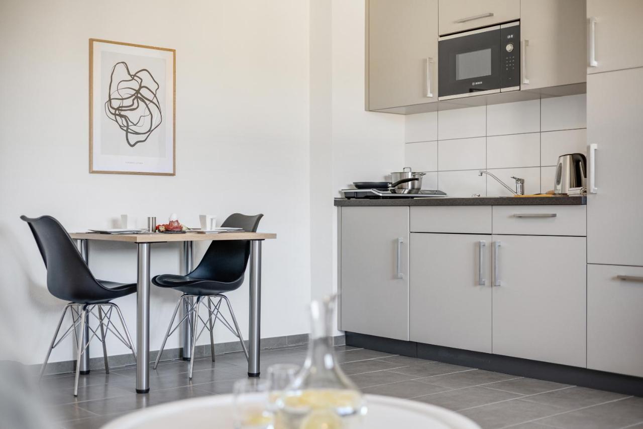 Empire Living: Denzlingen Marktplatz ภายนอก รูปภาพ